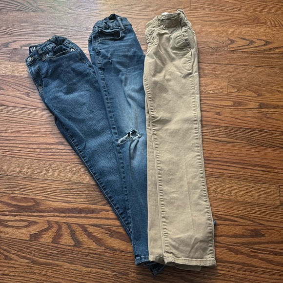 Three pairs of boys gap pants - Picture 1 of 5